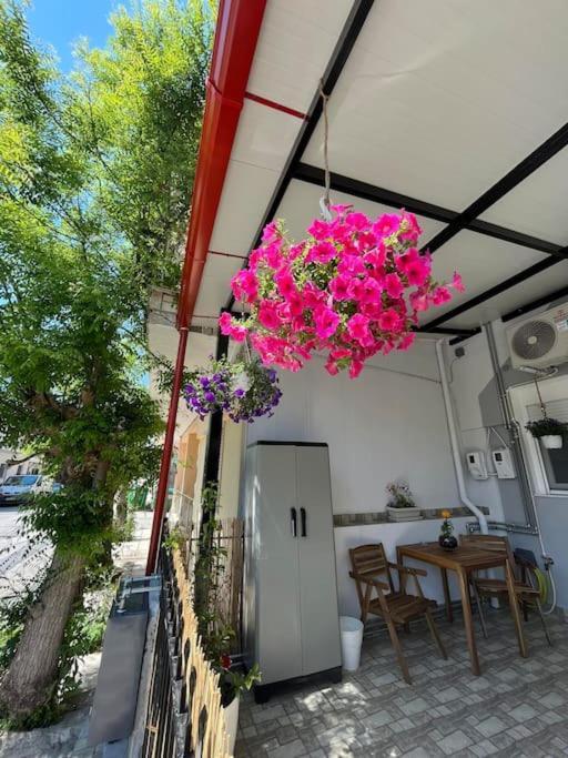Ferienwohnung House In Diavata, Thessaloniki, Greece Exterior foto